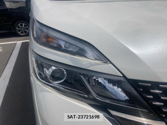 Nissan SERENA 2018-07 8486063-4