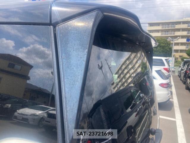 Nissan SERENA 2018-07 8486063-5