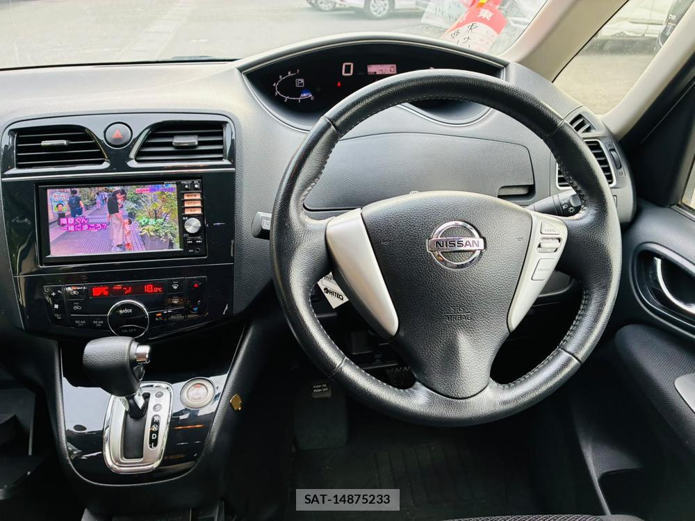 Nissan SERENA 2013-07 8298916-13