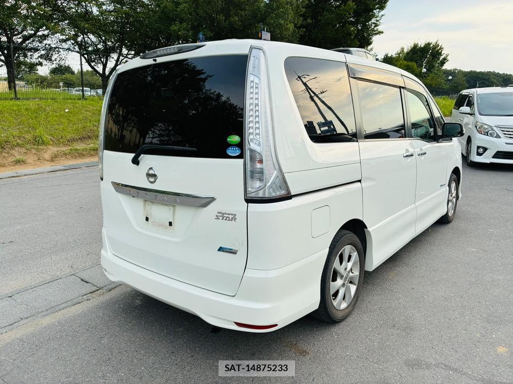 Nissan SERENA 2013-07 8298916-4