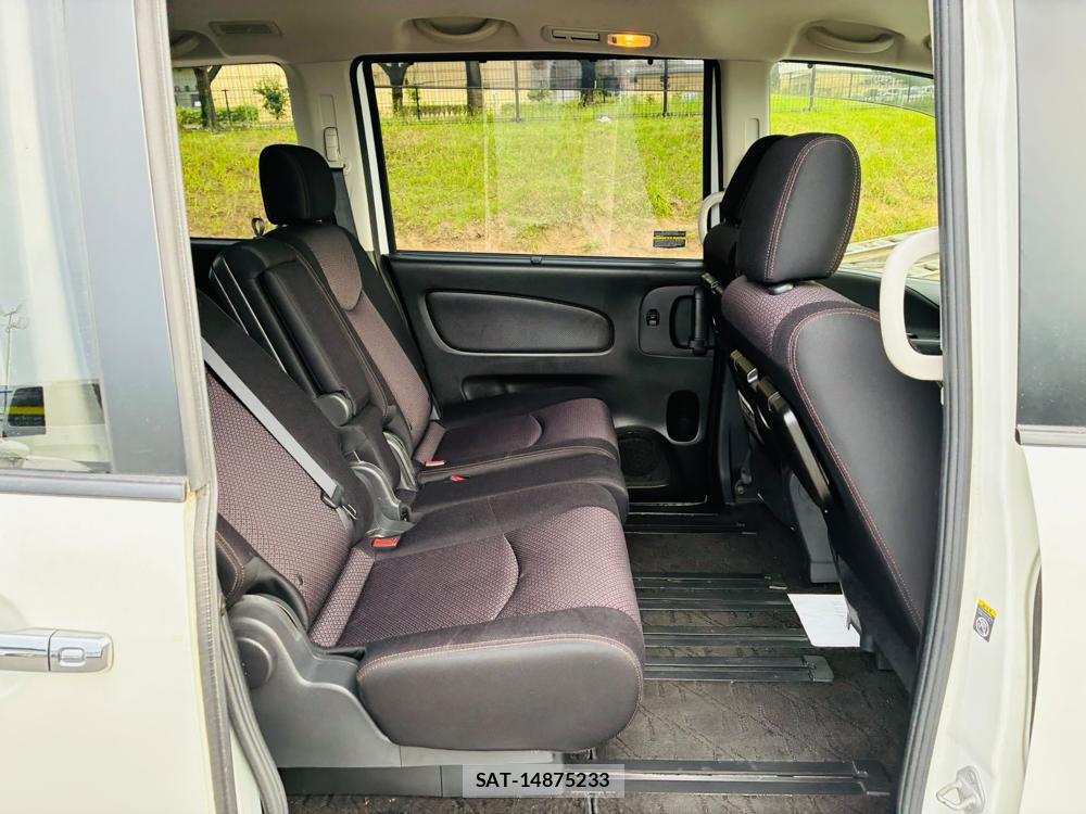 Nissan SERENA 2013-07 8298916-8