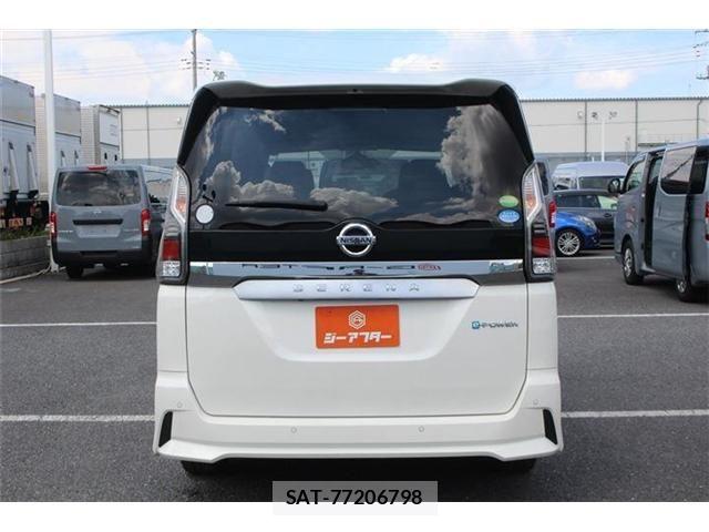 Nissan SERENA 2018-12 8486065-12