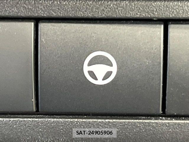 Nissan SERENA 2024-09 8486059-5