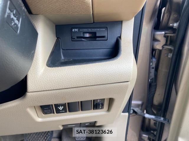 Nissan SERENA 2005-08 8486064-15