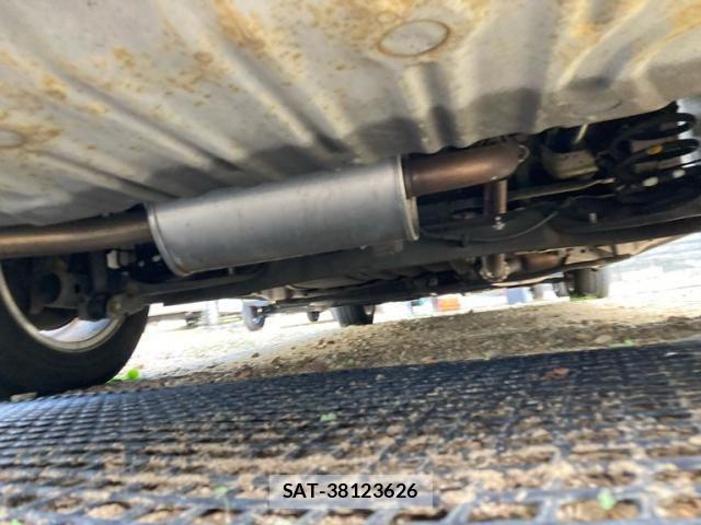 Nissan SERENA 2005-08 8486064-6