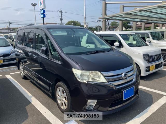 Nissan SERENA 2011-12 8527261-1