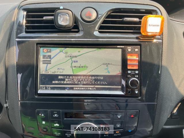 Nissan SERENA 2011-12 8527261-20