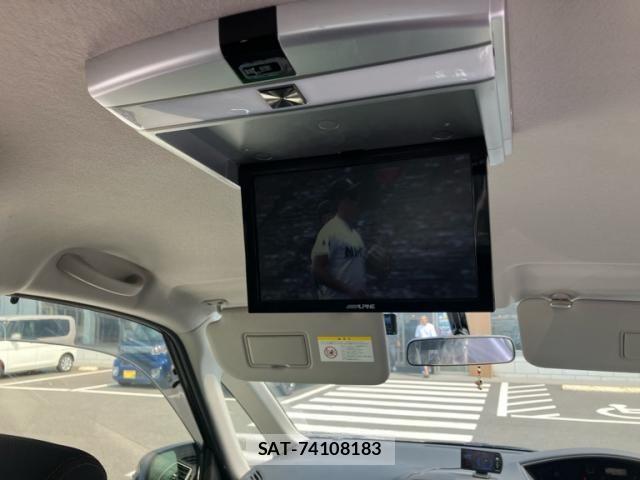 Nissan SERENA 2011-12 8527261-23