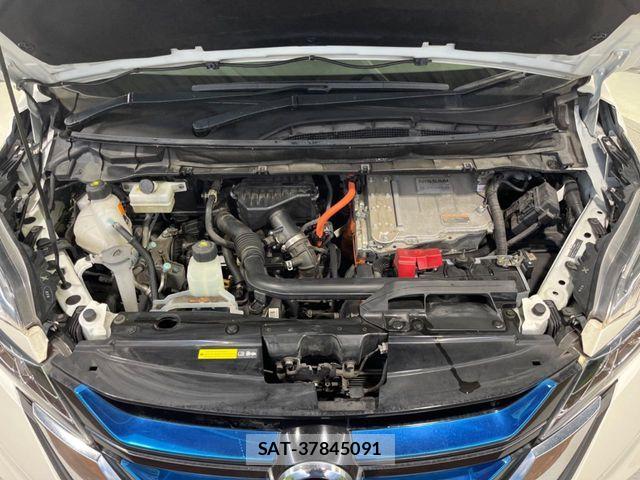 Nissan SERENA 2018-08 8527236-18