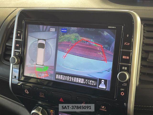 Nissan SERENA 2018-08 8527236-5