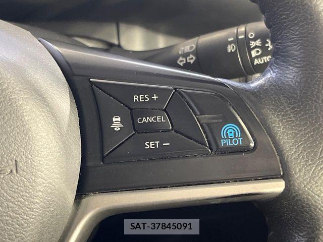 Nissan SERENA 2018-08 8527236-7