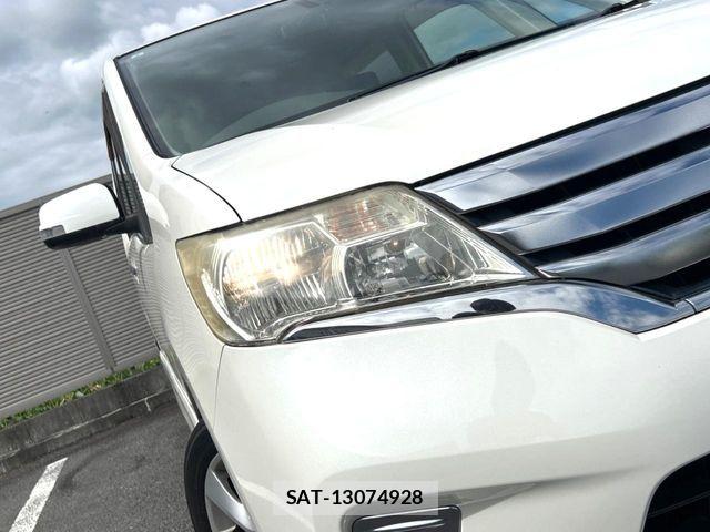 Nissan SERENA 2011-09 8527247-13