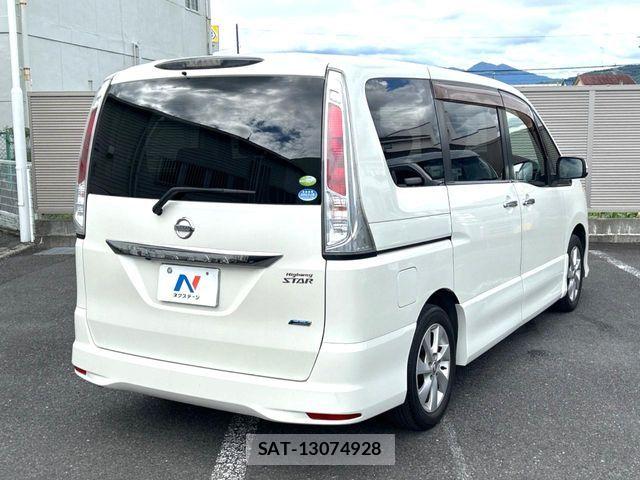 Nissan SERENA 2011-09 8527247-18