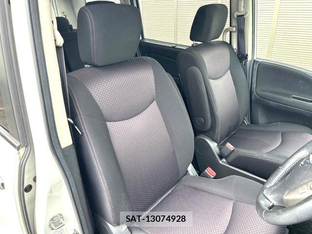 Nissan SERENA 2011-09 8527247-8