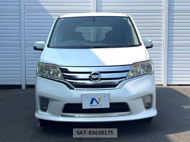 Nissan SERENA 2011-08 8527255-12