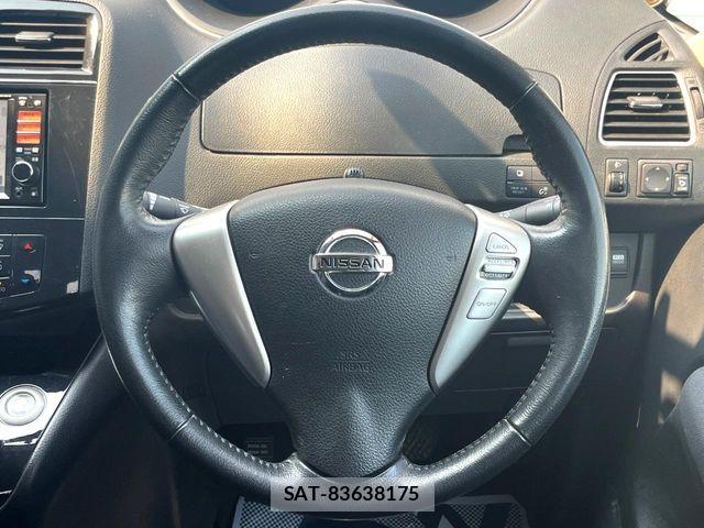 Nissan SERENA 2011-08 8527255-7