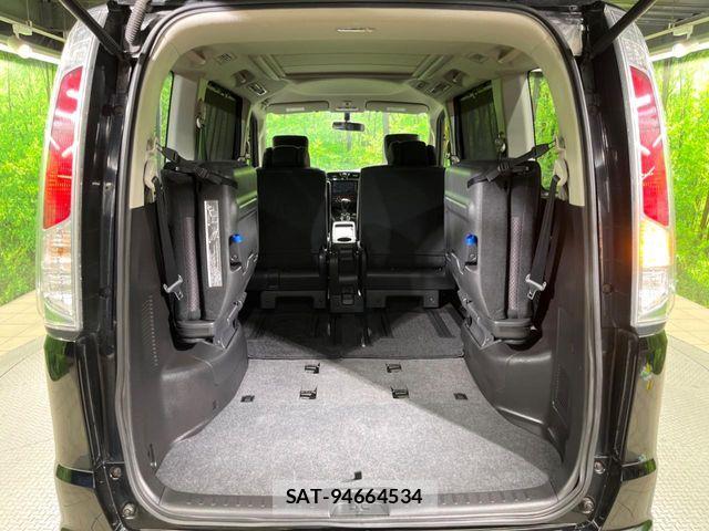 Nissan SERENA 2011-10 8527240-12