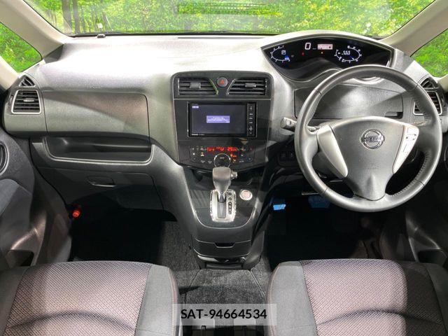 Nissan SERENA 2011-10 8527240-1