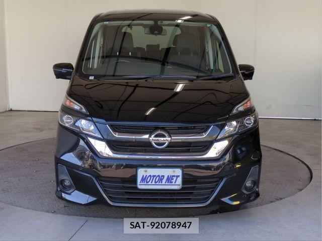 Nissan SERENA 2017-07 8527238-15