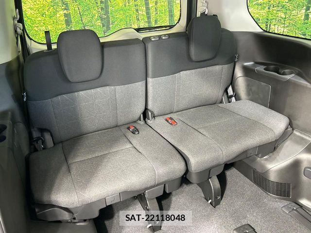 Nissan SERENA 2026-07 8527216-9