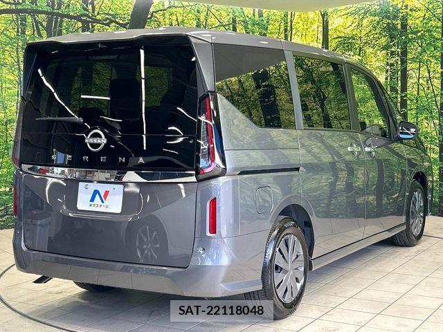 Nissan SERENA 2026-07 8527216-17