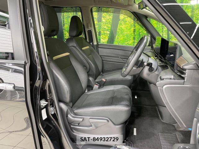 Nissan SERENA 2023-08 8527217-6