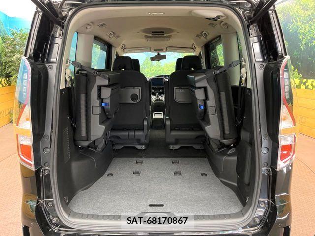 Nissan SERENA 2022-05 8527207-9