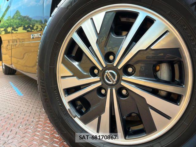 Nissan SERENA 2022-05 8527207-12