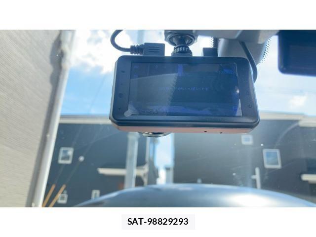 Nissan SERENA 2011-03 8527257-20