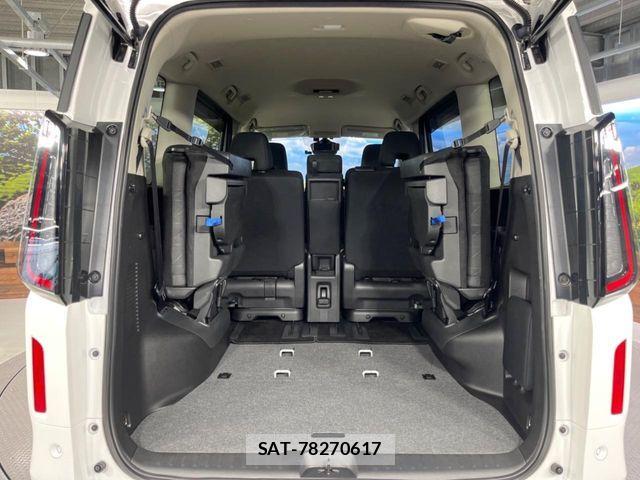 Nissan SERENA 2024-08 8527201-12