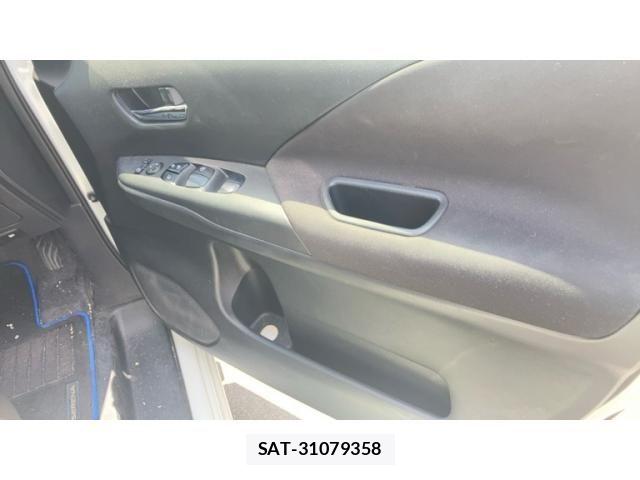 Nissan SERENA 2019-09 8563497-13