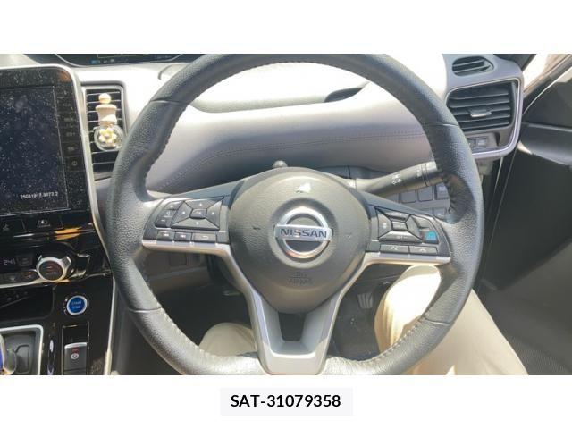 Nissan SERENA 2019-09 8563497-16