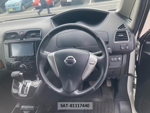 Nissan SERENA 2011-08 8563502-11