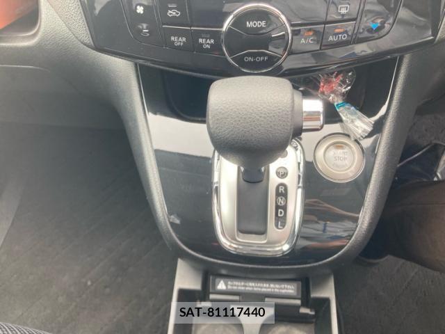 Nissan SERENA 2011-08 8563502-18