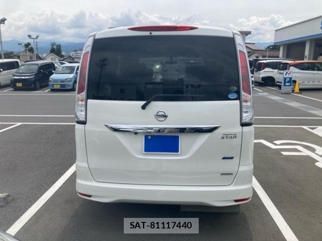 Nissan SERENA 2011-08 8563502-3