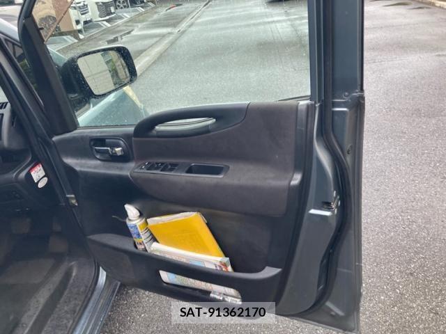 Nissan SERENA 2008-03 8563500-13
