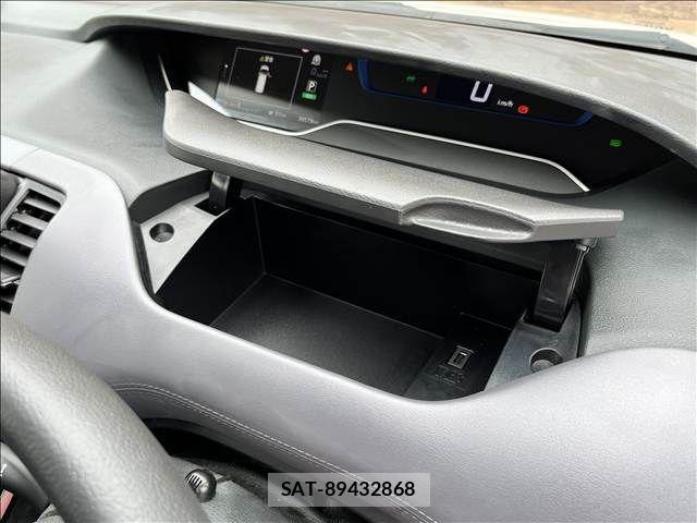 Nissan SERENA 2021-09 8563489-18