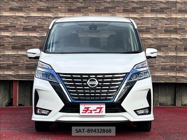 Nissan SERENA 2021-09 8563489-1