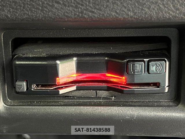 Nissan SERENA 2023-08 8563484-7