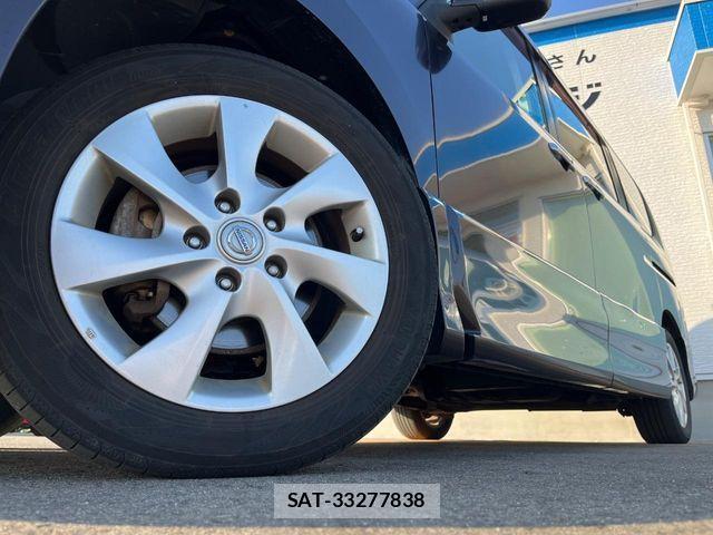 Nissan SERENA 2011-03 8563498-7