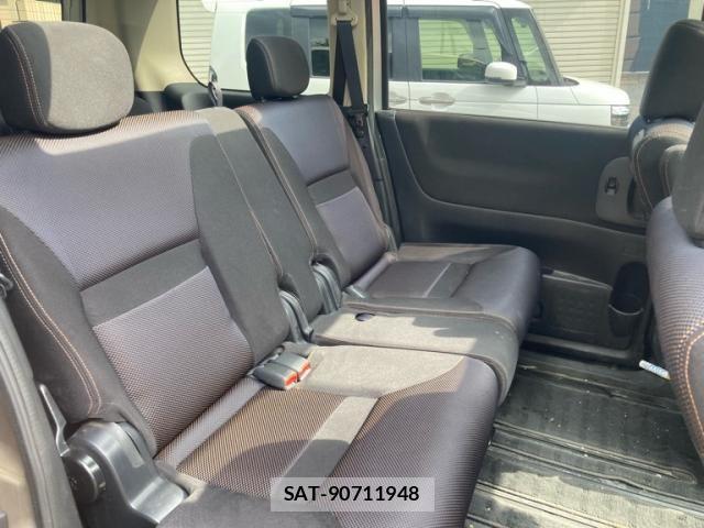 Nissan SERENA 2007-12 8563501-11