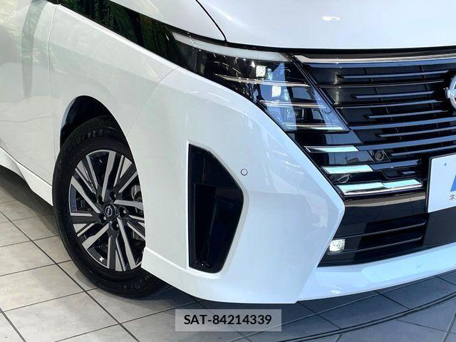 Nissan SERENA 2023-07 8563479-12