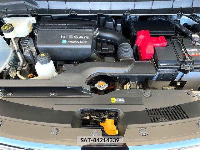 Nissan SERENA 2023-07 8563479-17
