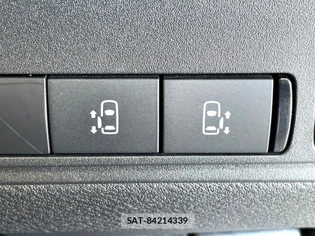Nissan SERENA 2023-07 8563479-4