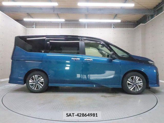 Nissan SERENA 2023-05 8563485-25