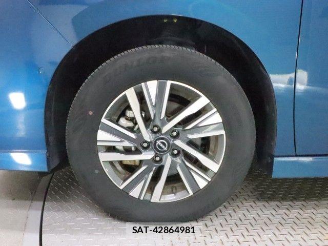 Nissan SERENA 2023-05 8563485-26