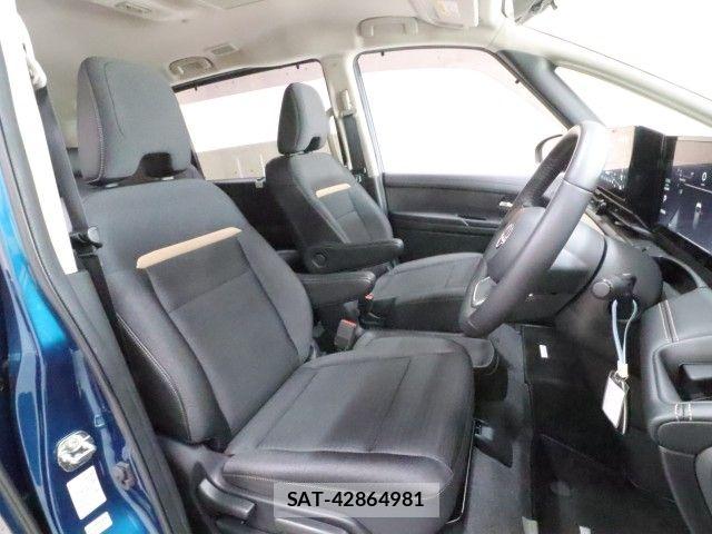 Nissan SERENA 2023-05 8563485-3
