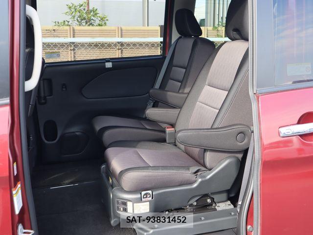 Nissan SERENA 2020-02 8563490-24