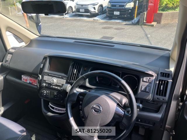Nissan SERENA 2010-03 8563499-17