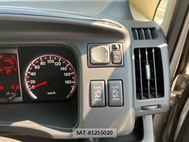 Nissan SERENA 2010-03 8563499-20